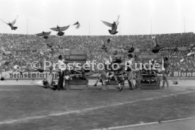 06.08.77 VfB Stuttgart - FC Bayern M&uuml;nchen