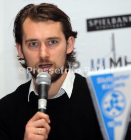 Stuttgarter Kickers Pressekonferenz Vorstellung Neuer Trainer