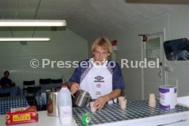 01.08.94 Tottenham Hotspurs J&uuml;rgen Klinsmann