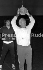 18.12.74 VfB Stuttgart Training
