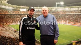 14.12.23 VfB Stuttgart Sebastian und Dieter Hoene&szlig;