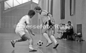 23.02.83 Fussball Prominentenspiel