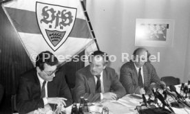 16.01.90 VfB Stuttgart PK Vorstellung Manager Hoene&szlig;