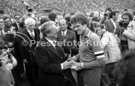 03.06.80 Sepp Maier Abschiedsspiel FC Bayern M&uuml;nchen - Deutsche Fussball Nationalmannschaft