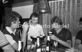 18.05.81 DFB Nationalspieler bei Hansi M&uuml;ller