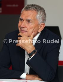 VfB Stuttgart PK zur Austellung 125 Jahre VfB Stuttgart Mercedes-Benz Museum