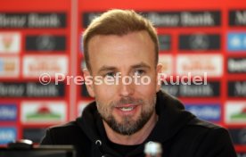 04.04.23 VfB Stuttgart PK Hoene&szlig;