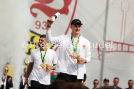25.05.25 VfB Stuttgart Feier und Autokorso DFB-Pokal Sieg Stuttgart Schlossplatz