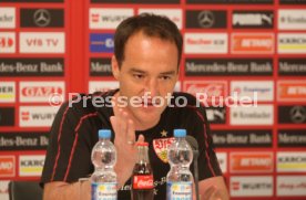 VFB Stuttgart Pressekonferenz Nico Wilig