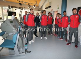 VfB Stuttgart Besuch Kindernachsorge Klinik Tannheim