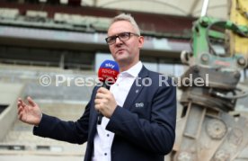 03.06.22 VfB Stuttgart Baggerbiss Umbau Mercedes-Benz Arena Haupttribüne