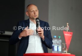 24.06.21 VfB Stuttgart Roter Tisch