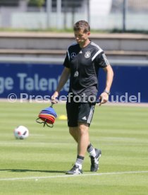 U19 DFB Training + PK