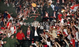 Deutscher Meister 2007, VfB Stuttgart, Autokorso, Erwin Staudt und Fernando Meira.
