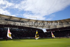 VfB Stuttgart - SSV Jahn Regensburg