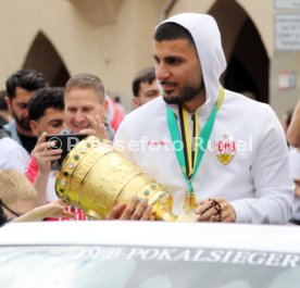 25.05.25 VfB Stuttgart Feier und Autokorso DFB-Pokal Sieg Stuttgart Schlossplatz