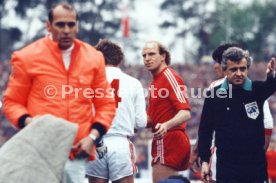 01.05.82 DFB-Pokal Finale 1982 FC Bayern M&uuml;nchen - 1. FC N&uuml;rnberg