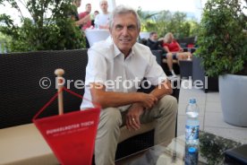 24.06.21 VfB Stuttgart Roter Tisch