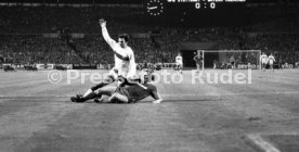 11.09.74 VfB Stuttgart - FC Bayern M&uuml;nchen