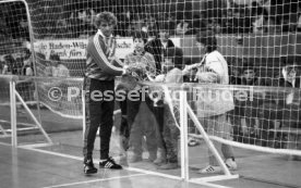 03.01.87 Fussball Hallenturnier Karlsruhe