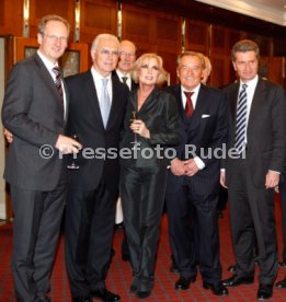 03.03.08 Mayer-Vorfelder 75. Geburtstag