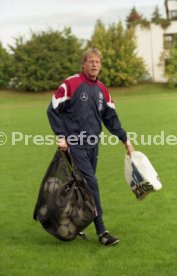 04.10.99 U17 DFB Fototermin