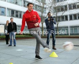VfB Stuttgart Pressekonferenz fairplay Aktion
