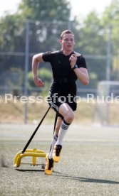 Fussball Bundesliga Schiedsrichter Martin Petersen