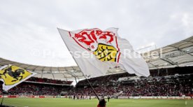 VfB Stuttgart - SSV Jahn Regensburg