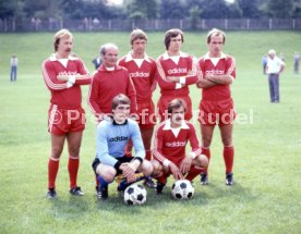 15.07.77 FC Bayern M&uuml;nchen Fototermin 1977/1978