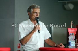 24.06.21 VfB Stuttgart Roter Tisch