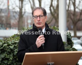 27.01.22 VfB Stuttgart Kranzniederlegung 18. Erinnerungstag