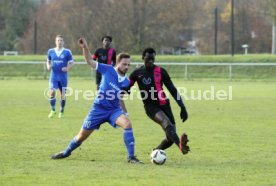 Fussball Amateure Hans Sarpei - Das T steht f&uuml;r Coach