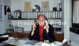 20.04.91 VfB Stuttgart Dieter Hoene&szlig;