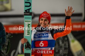 01.01.2026 Skispringen Oberstdorf Two Nights Tour Frauen