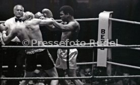 24.05.76 Boxen Cassius Clay/Muhammad Ali - Richard Dunn