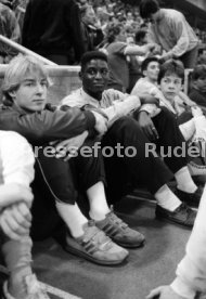 03.01.87 Fussball Hallenturnier Karlsruhe