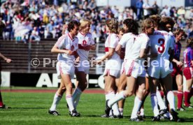 23.04.88 VfB Stuttgart - Bayer 05 Uerdingen