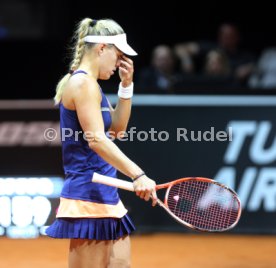 Porsche Tennis Grand Prix 2015