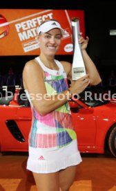 Porsche Tennis Grand Prix 2016