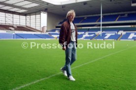 01.08.94 Tottenham Hotspurs J&uuml;rgen Klinsmann