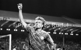 25.04.1990 Deutschland - Uruguay