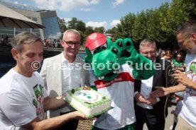 21.08.22 VfB Stuttgart Fritzle 30. Geburtstag Wilhelma