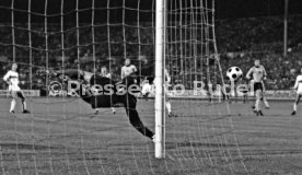 07.11.79 VfB Stuttgart - Dynamo Dresden