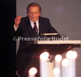03.03.03 Mayer-Vorfelder 70. Geburtstag