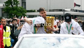 25.05.25 VfB Stuttgart Feier und Autokorso DFB-Pokal Sieg Stuttgart Schlossplatz
