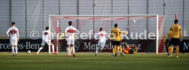 VfB Stuttgart - SG Dynamo Dresden