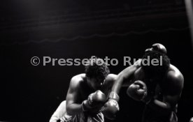 02.12.83 Boxen Rene Weller