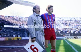 23.04.88 VfB Stuttgart - Bayer 05 Uerdingen