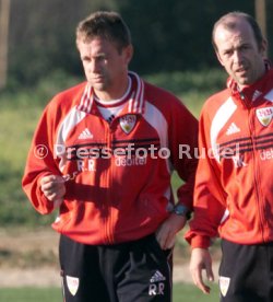 VfB Stuttgart Trainingslager Portugal 2000 li. Ralf Rangnick re. Rainer Kraft Foto Rudel